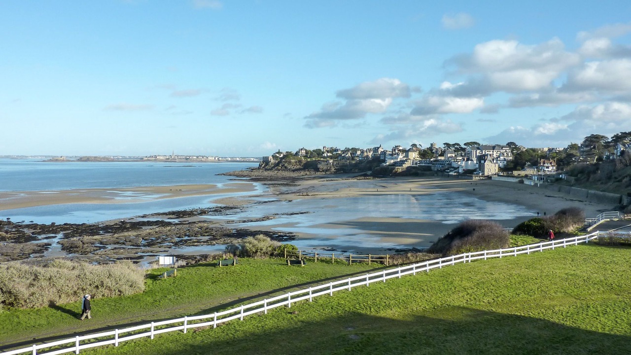 Photo of Others in Dinard