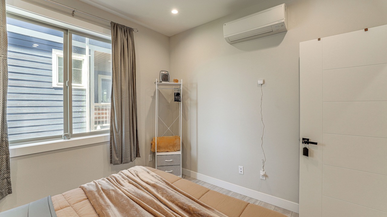 Photo of Bedroom in Ferndale