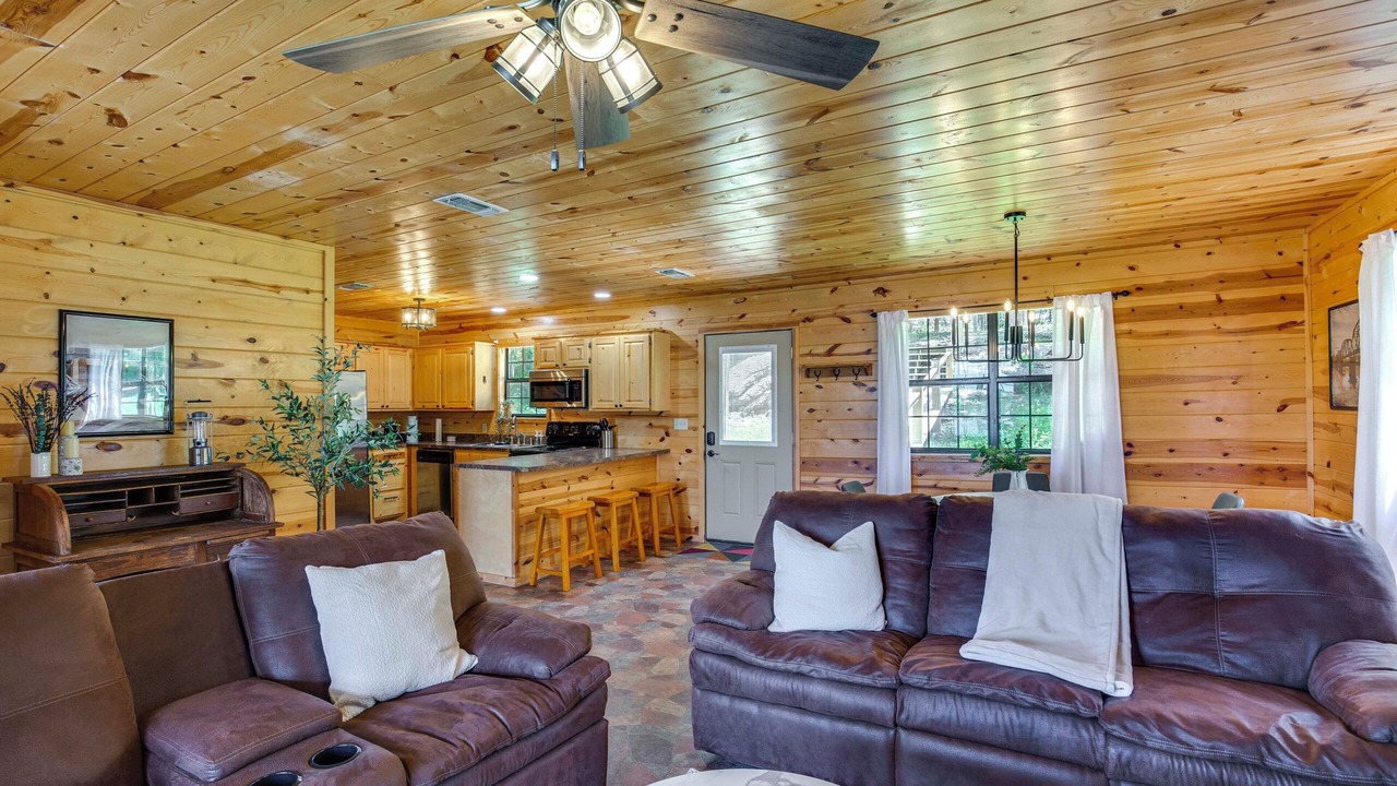 Photo of Livingroom in Fort Towson