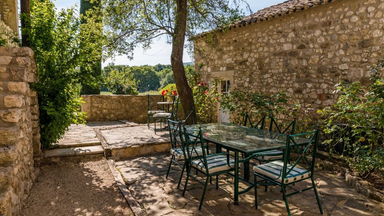 Photo of Others in Valaurie