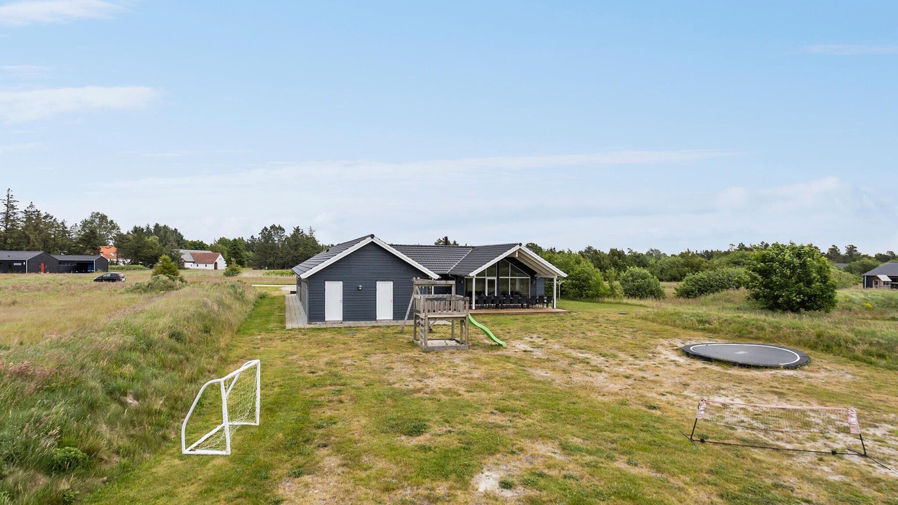 Photo of Others in Bratten Strand