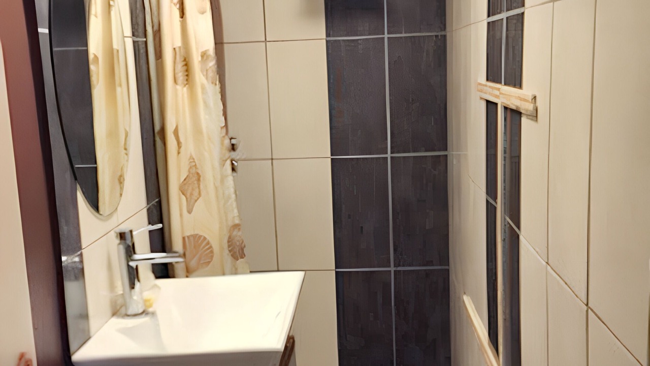 Photo of Bathroom in Roanne