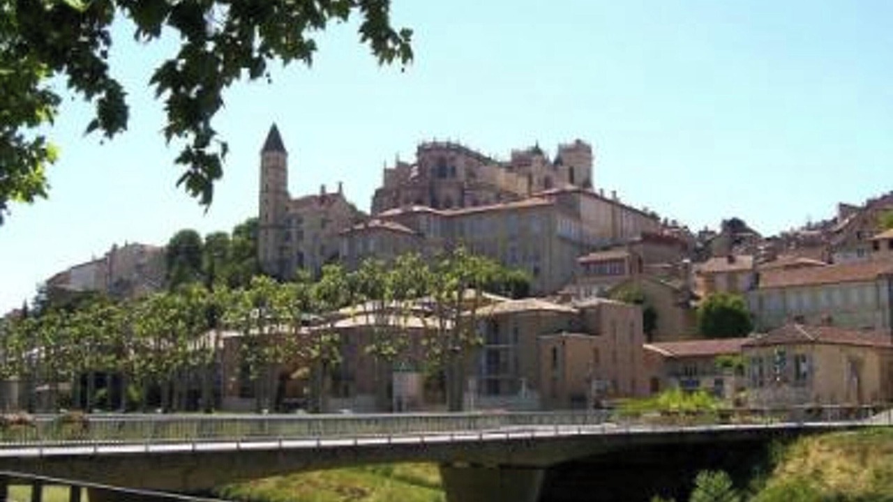 Photo of Others in Ornezan