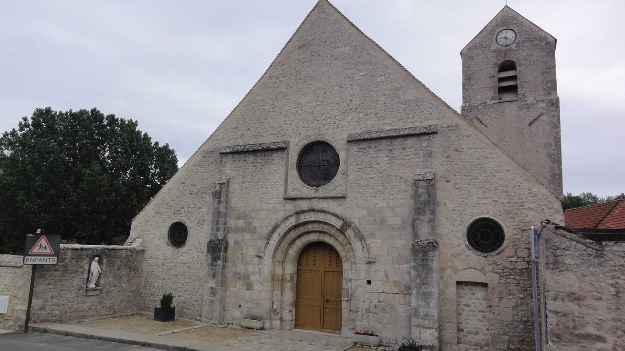 Photo of Others in Saint-Cyr-la-Riviere