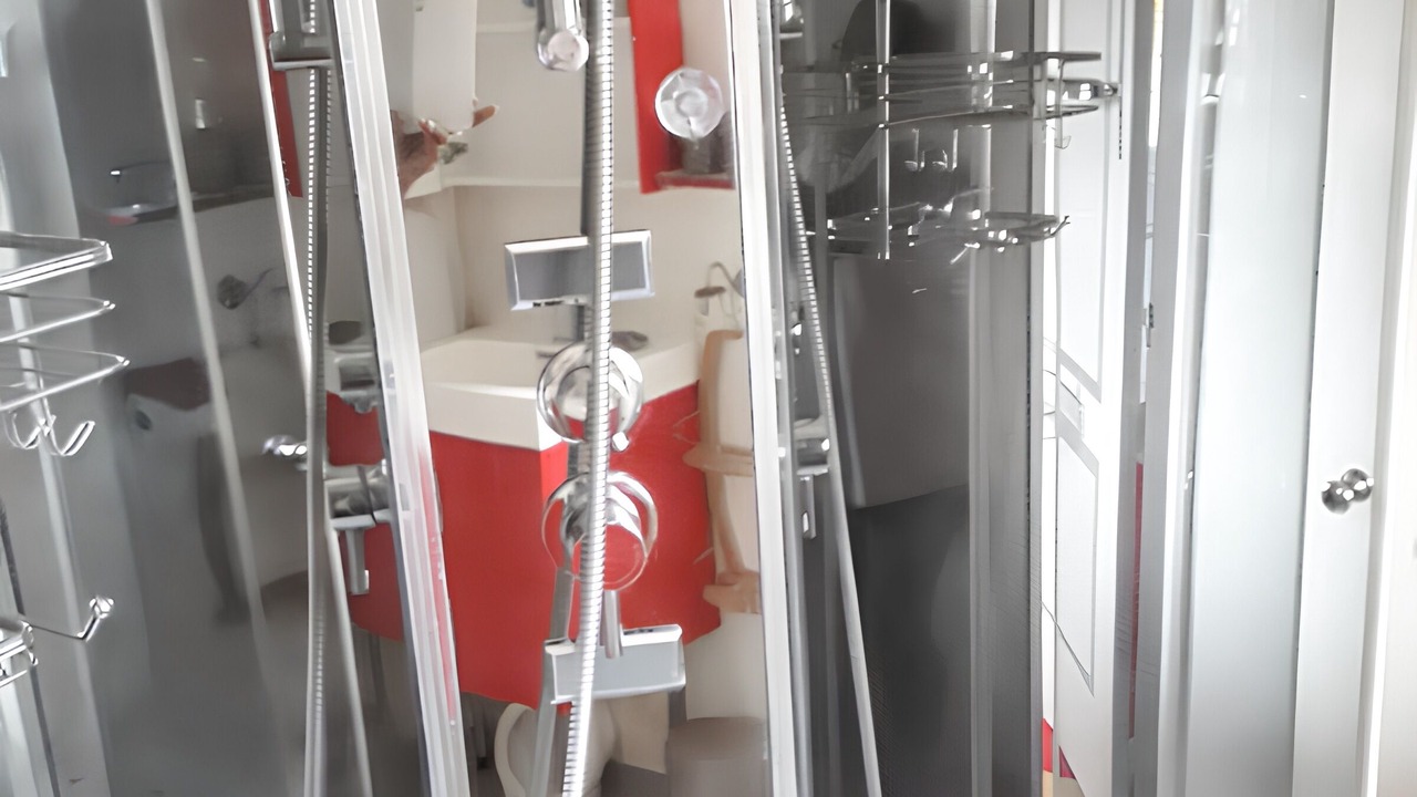 Photo of Bathroom in Les Authieux-Papion