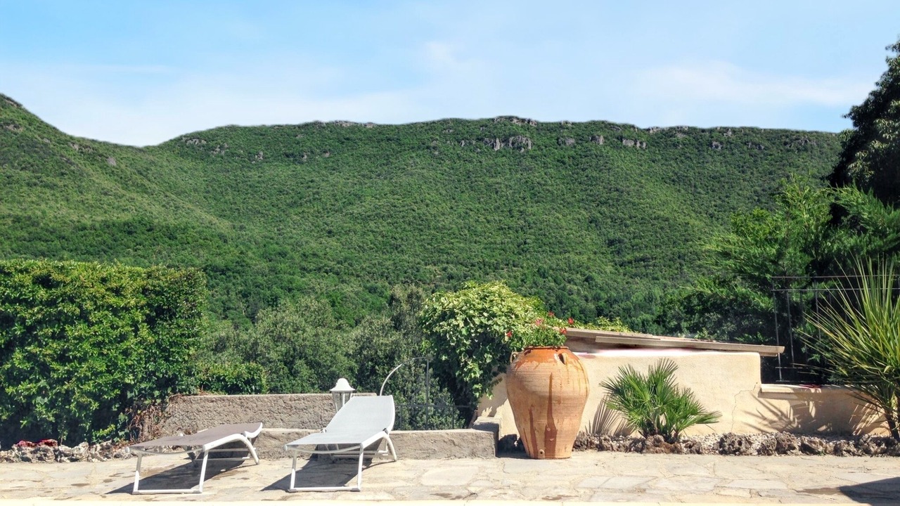 Photo of Outdoor in Saint-Julien-de-la-Nef