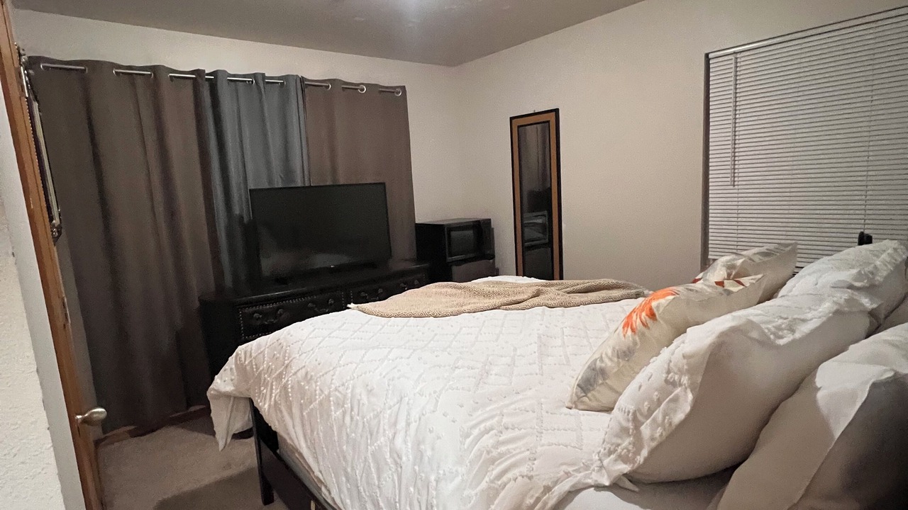 Photo of Bedroom in Dupont