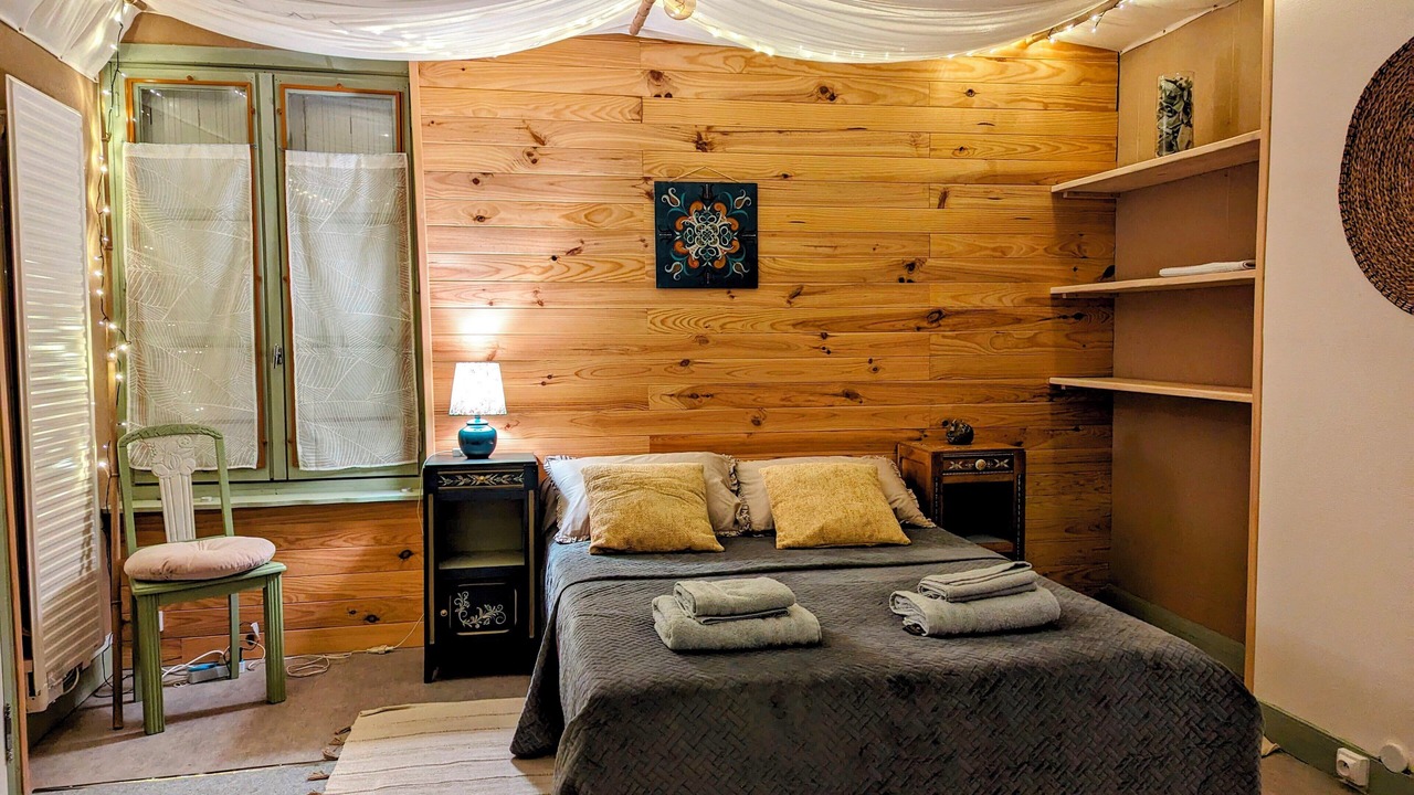 Photo of Bedroom in La Carneille