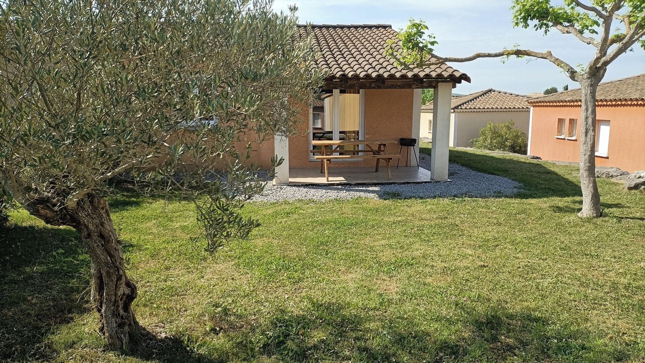 Photo of Outdoor in Grospierres