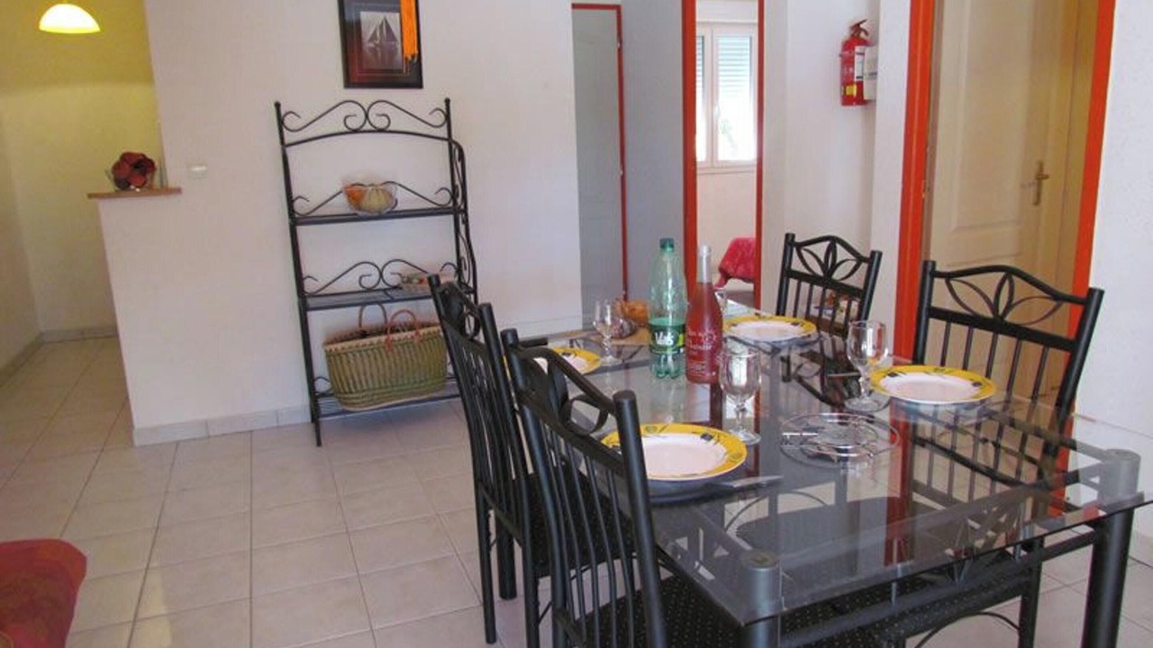 Photo of Livingroom in Grospierres