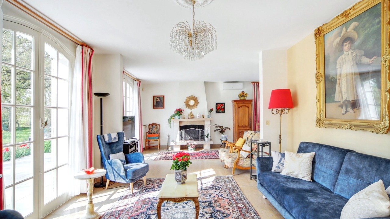 Photo of Livingroom in Mont-pres-Chambord