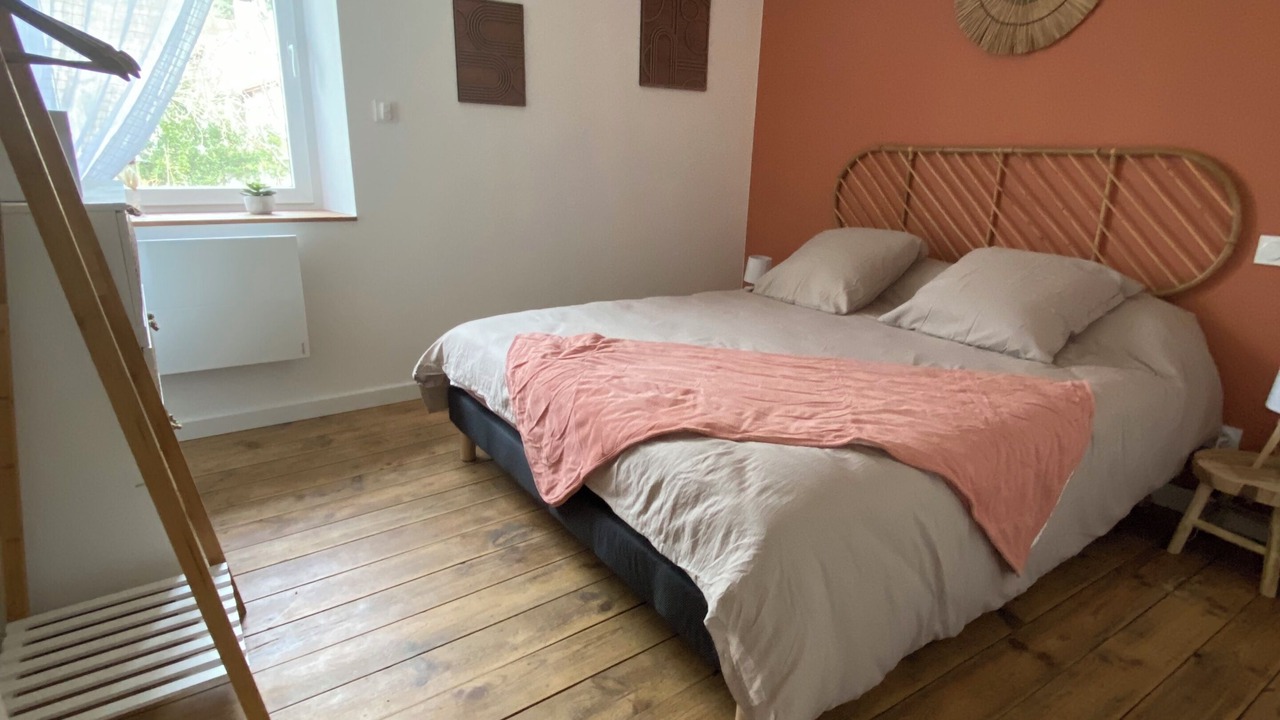 Photo of Bedroom in Dalou