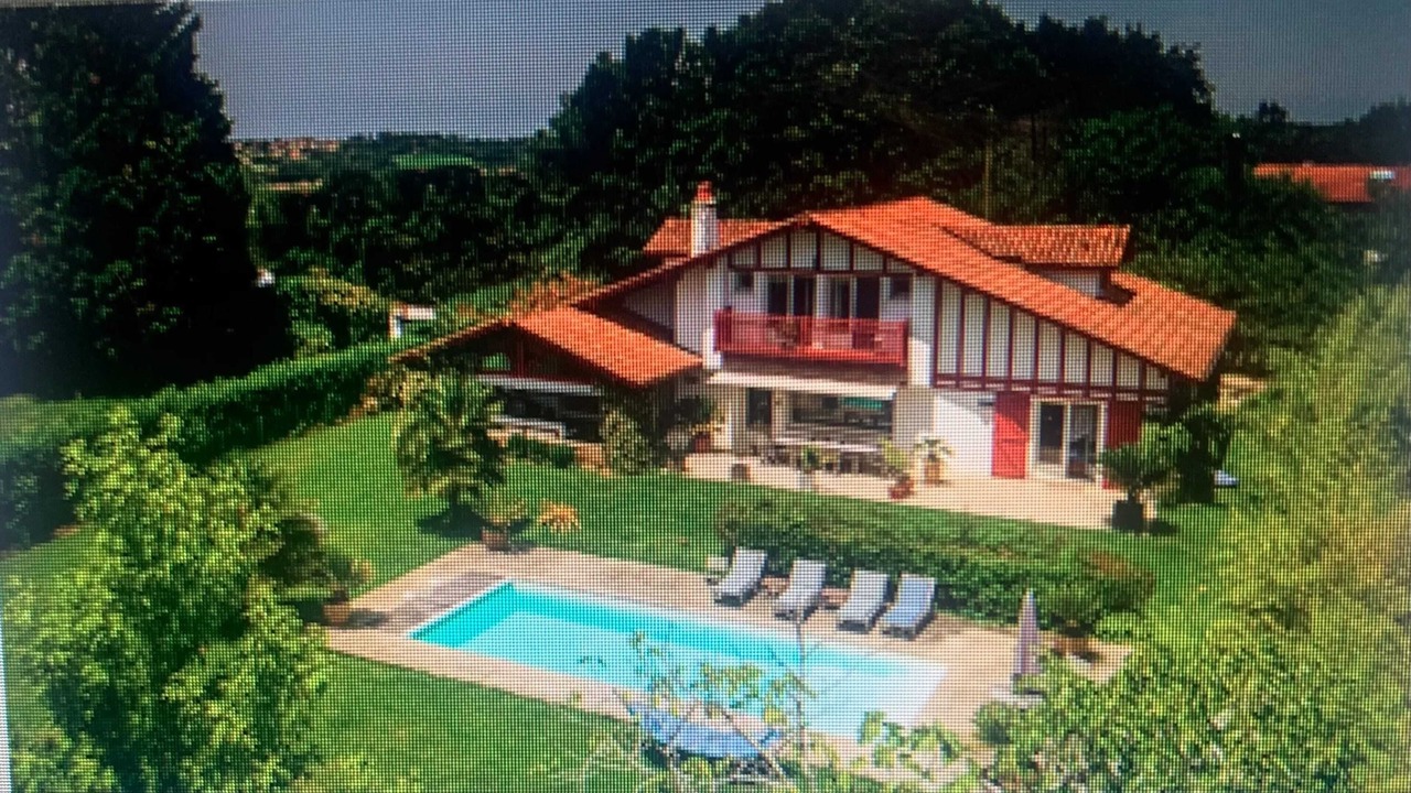 Photo of Outdoor in Arbonne