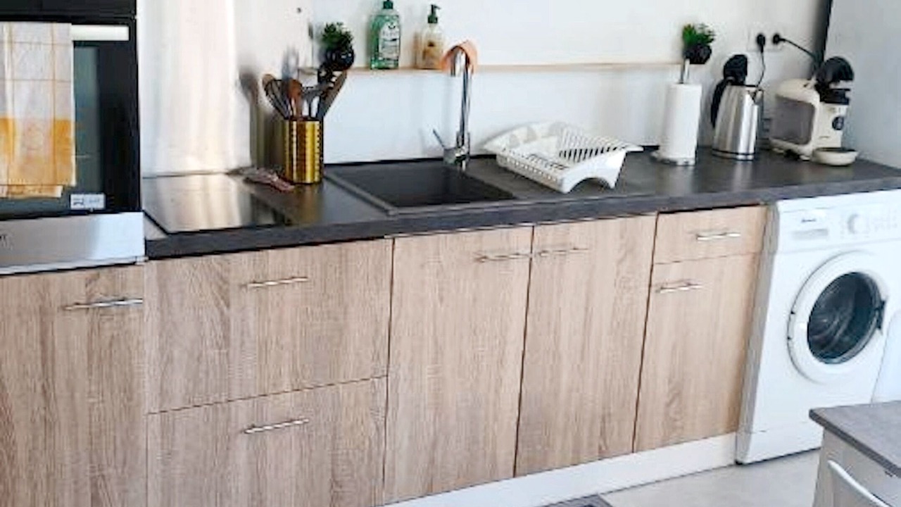 Photo of Others in Publier