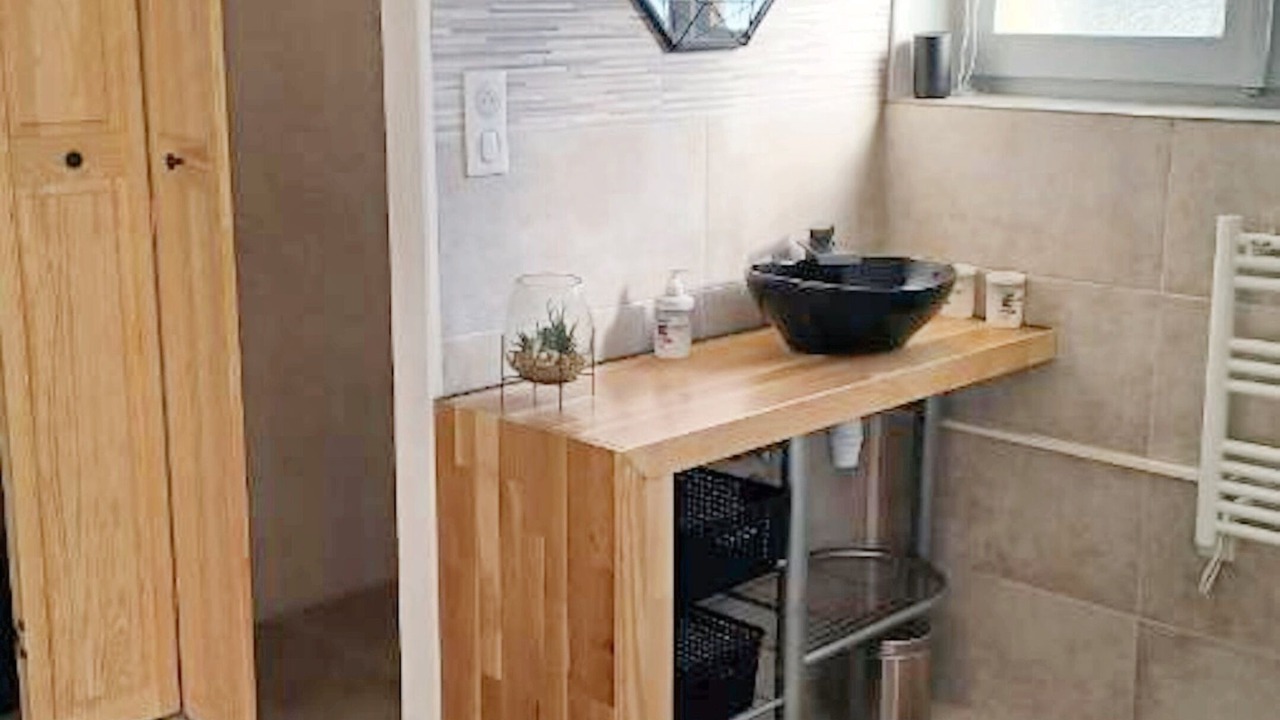 Photo of Others in Publier