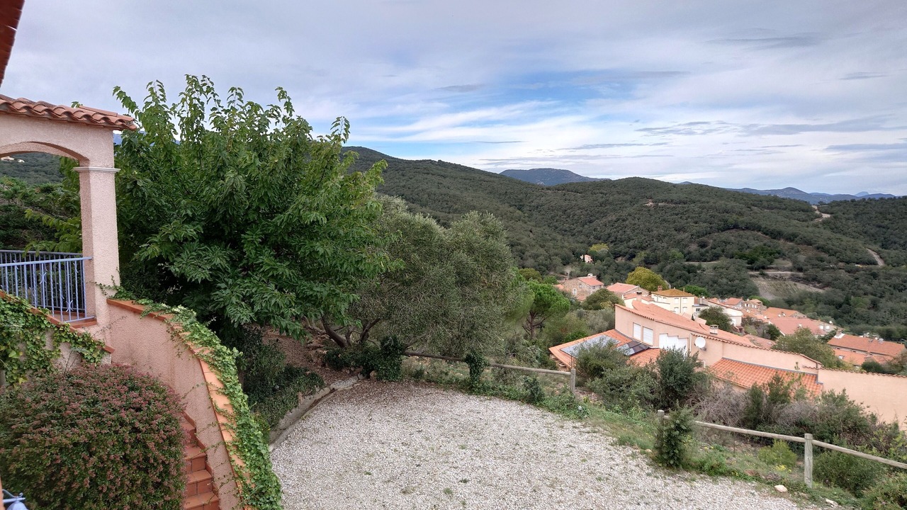 Photo of Outdoor in Llauro