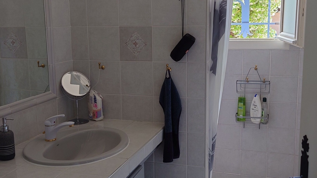Photo of Bathroom in Llauro