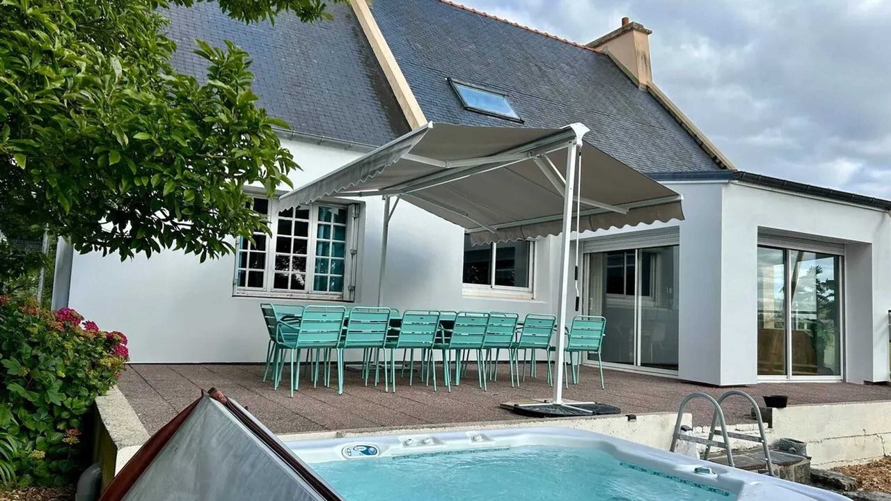 Photo of Outdoor in Saint-Hernin