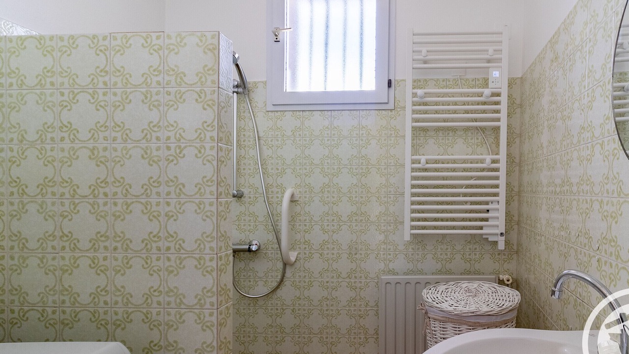 Photo of Bathroom in Saint-Germain-sur-Moine