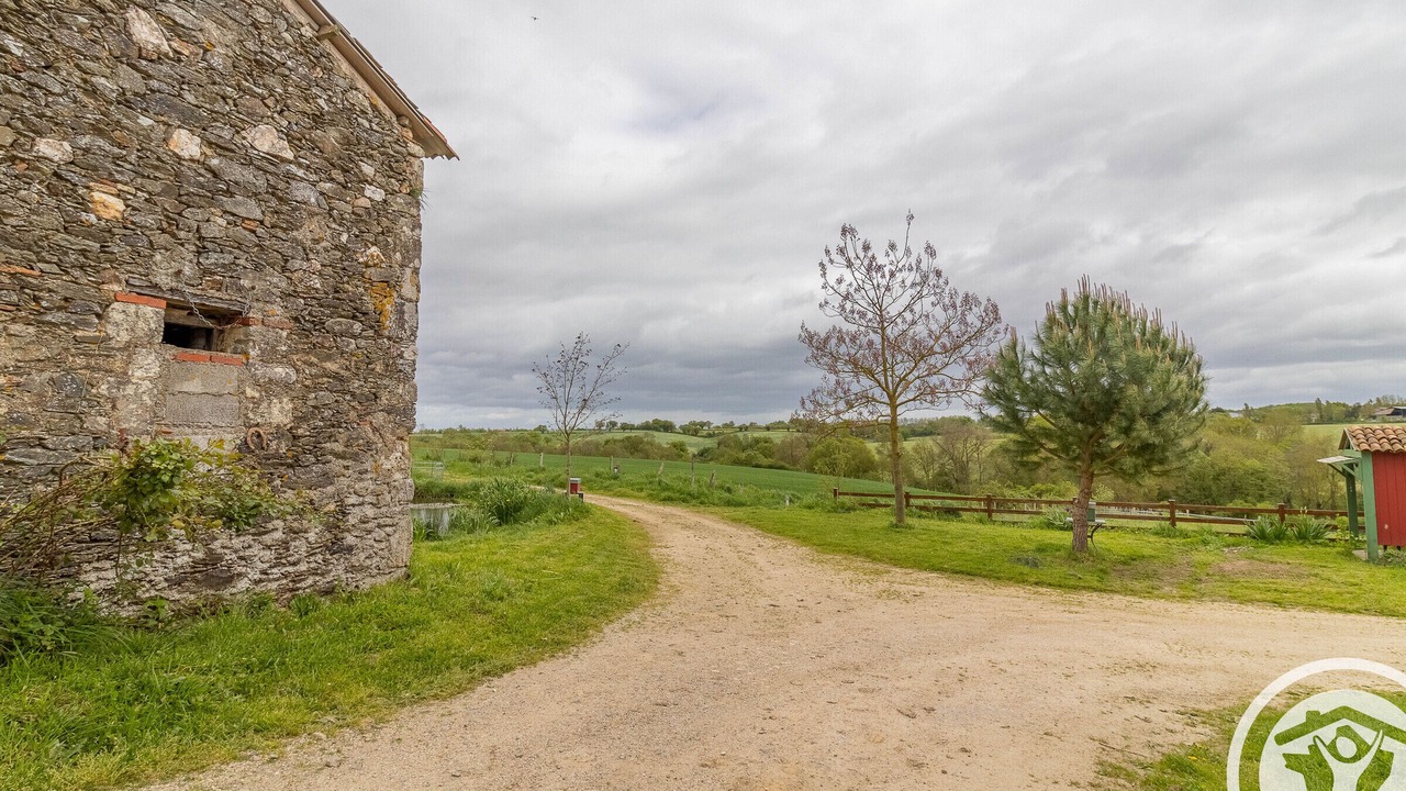 Photo of Outdoor in Montilliers