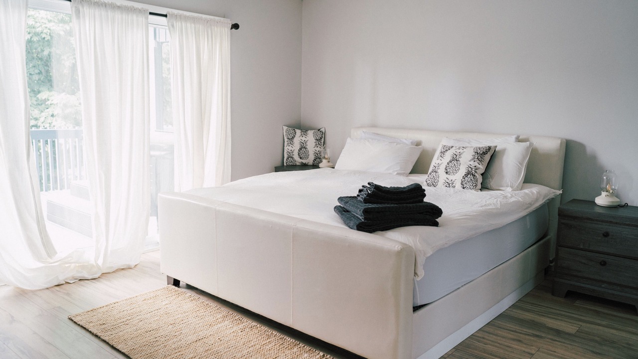 Photo of Bedroom in West Lake