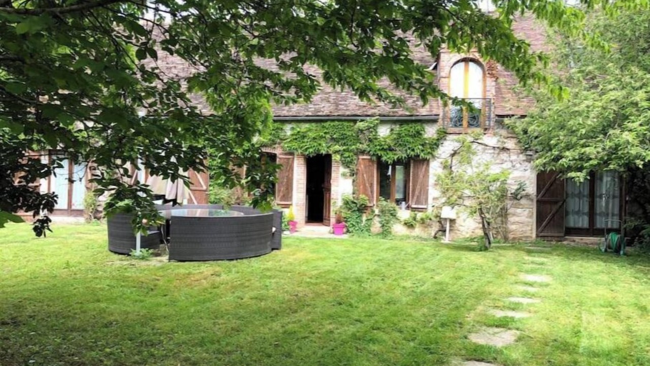Photo of Patio Balcony in Dollot