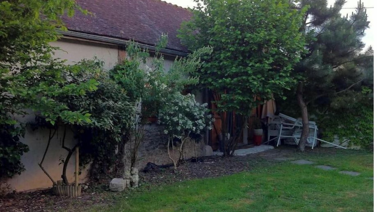 Photo of Outdoor in Dollot