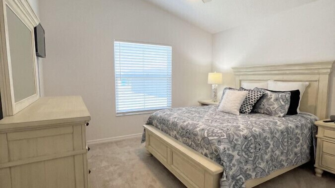 Photo of Bedroom in Sumter County
