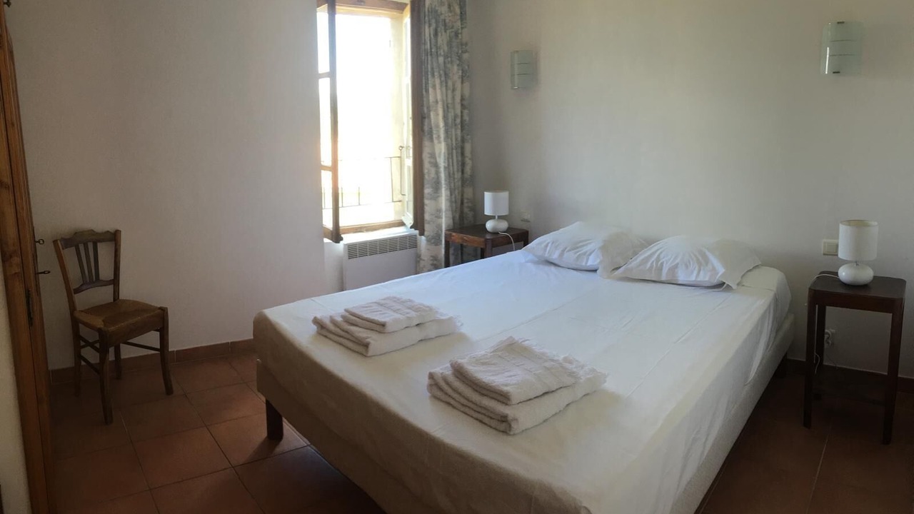 Photo of Bedroom in Sainte-Lucie-de-Tallano