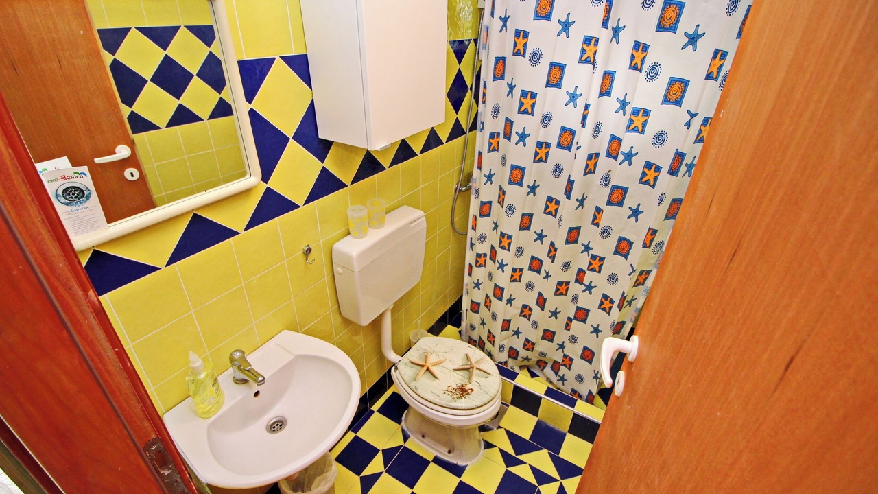 Photo of Bathroom in Blato