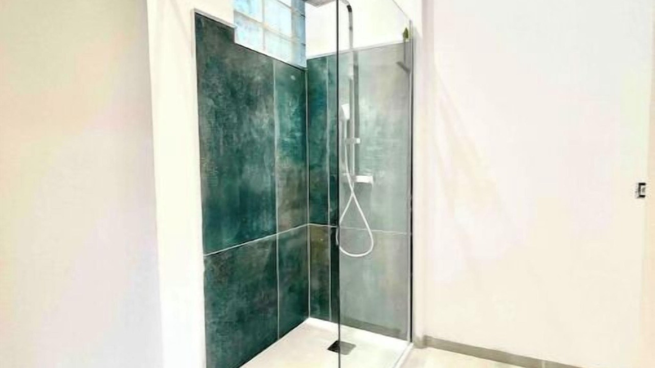 Photo of Bathroom in Les Pennes-Mirabeau