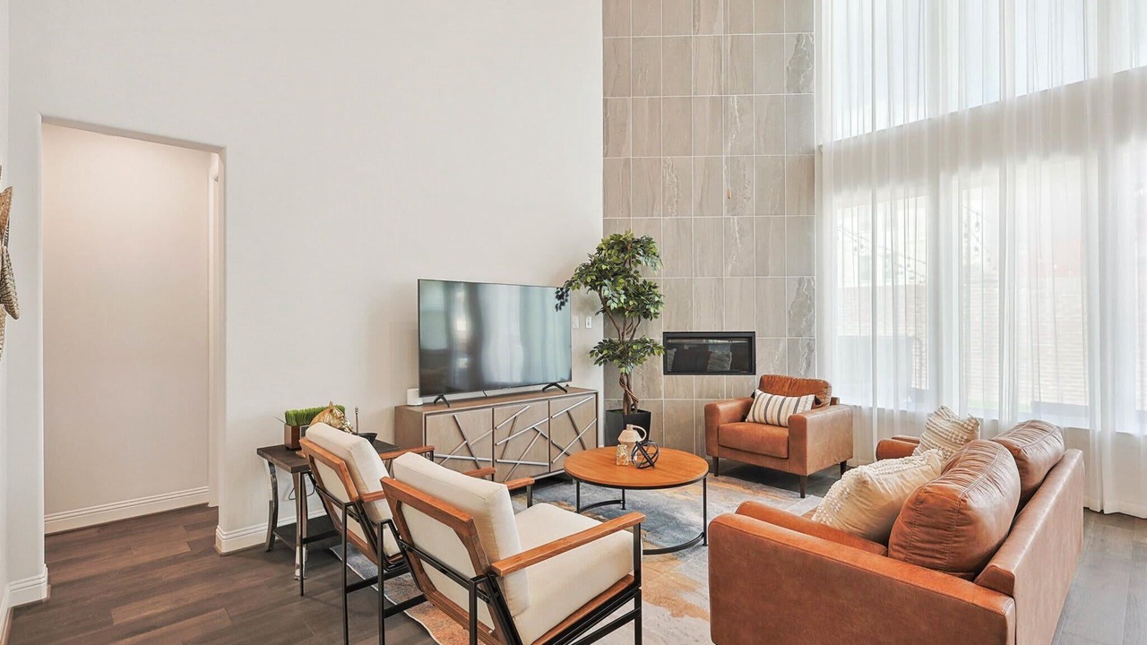Photo of Livingroom in Irving