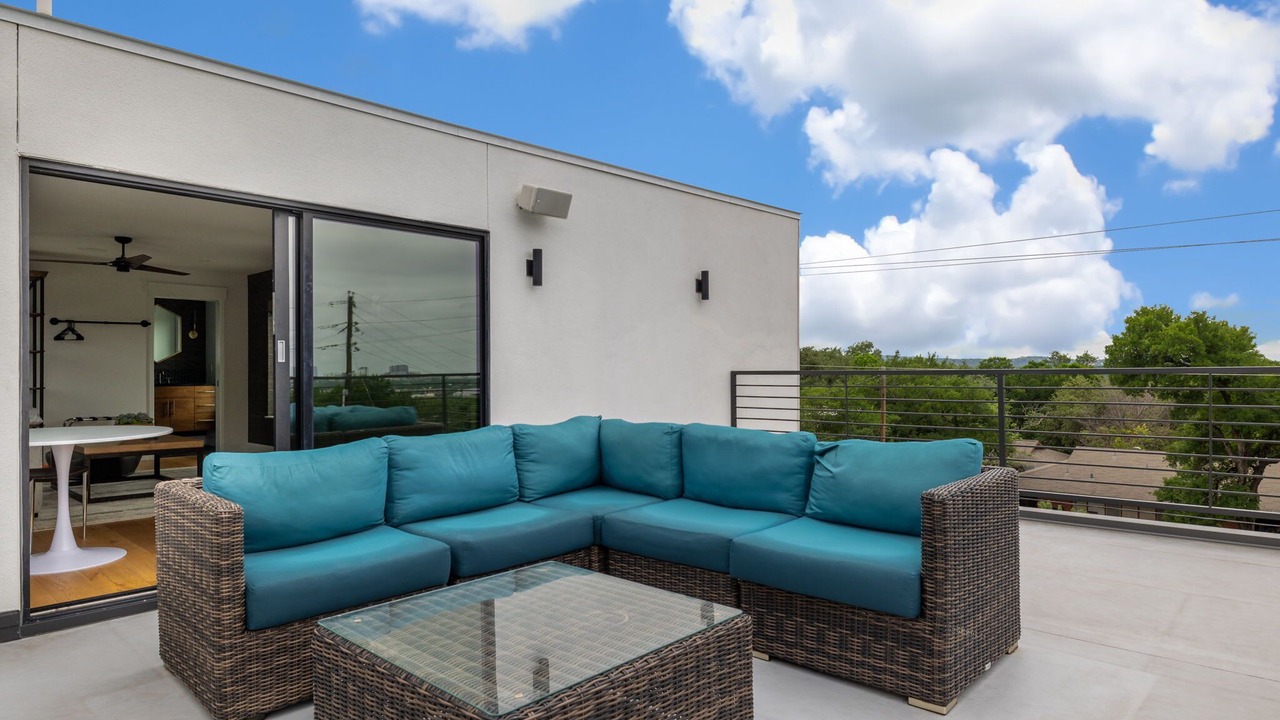 Photo of Patio Balcony in Zilker