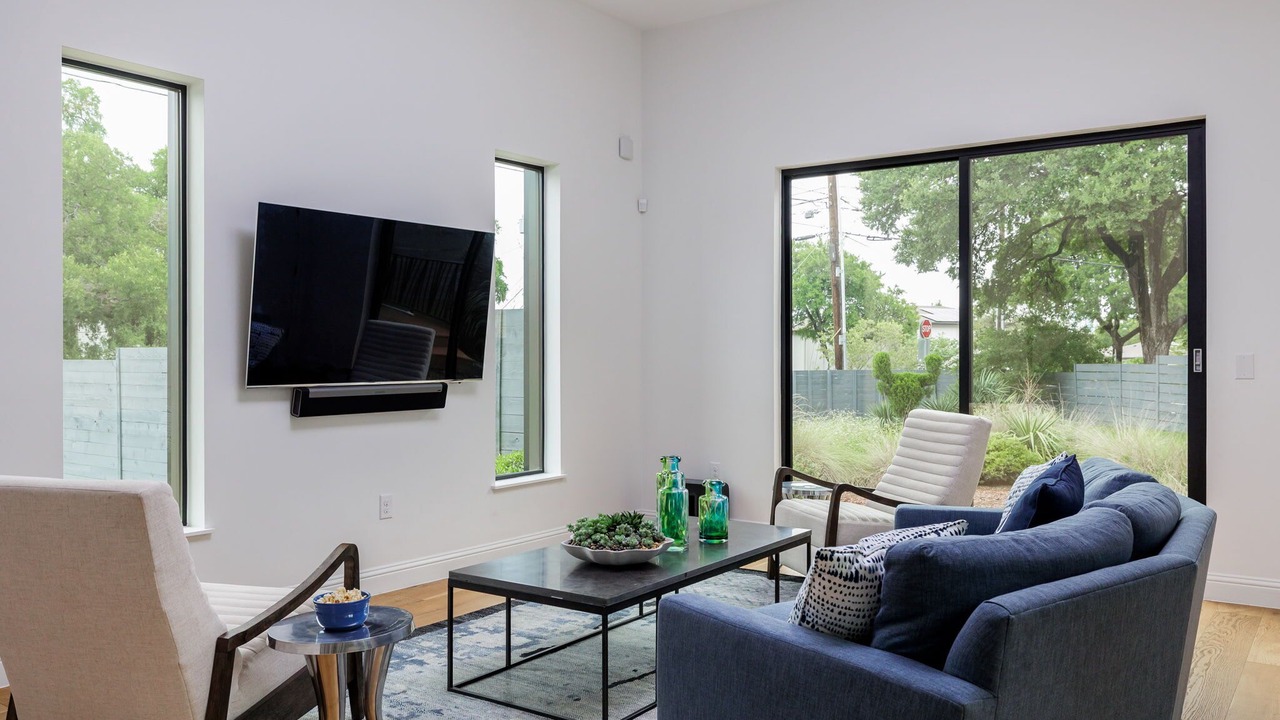 Photo of Livingroom in Zilker
