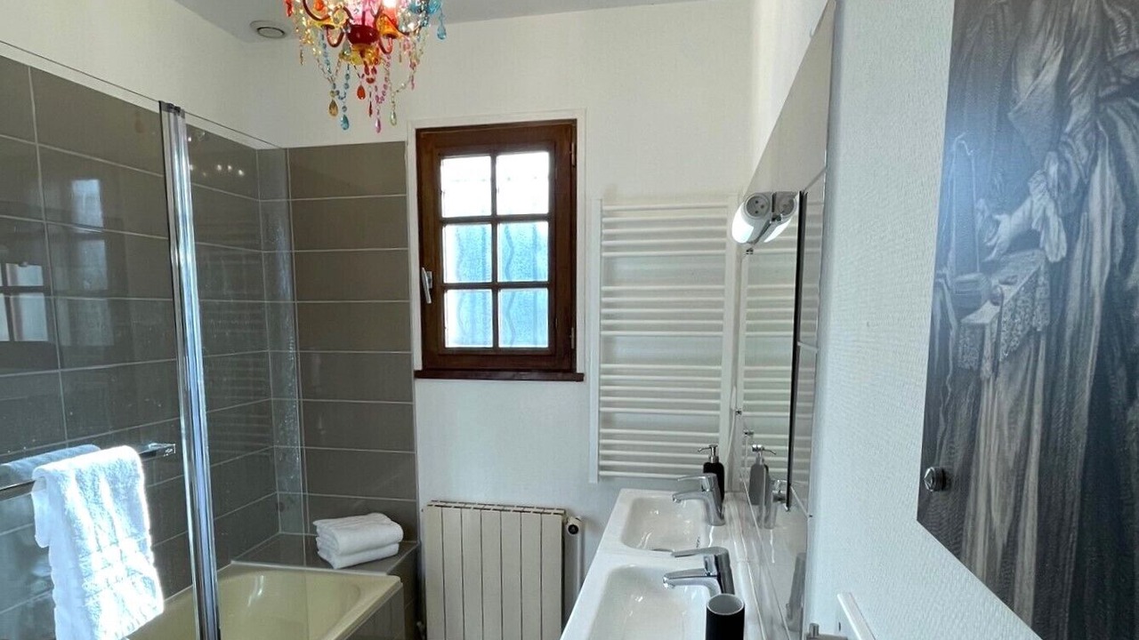 Photo of Bathroom in Blois
