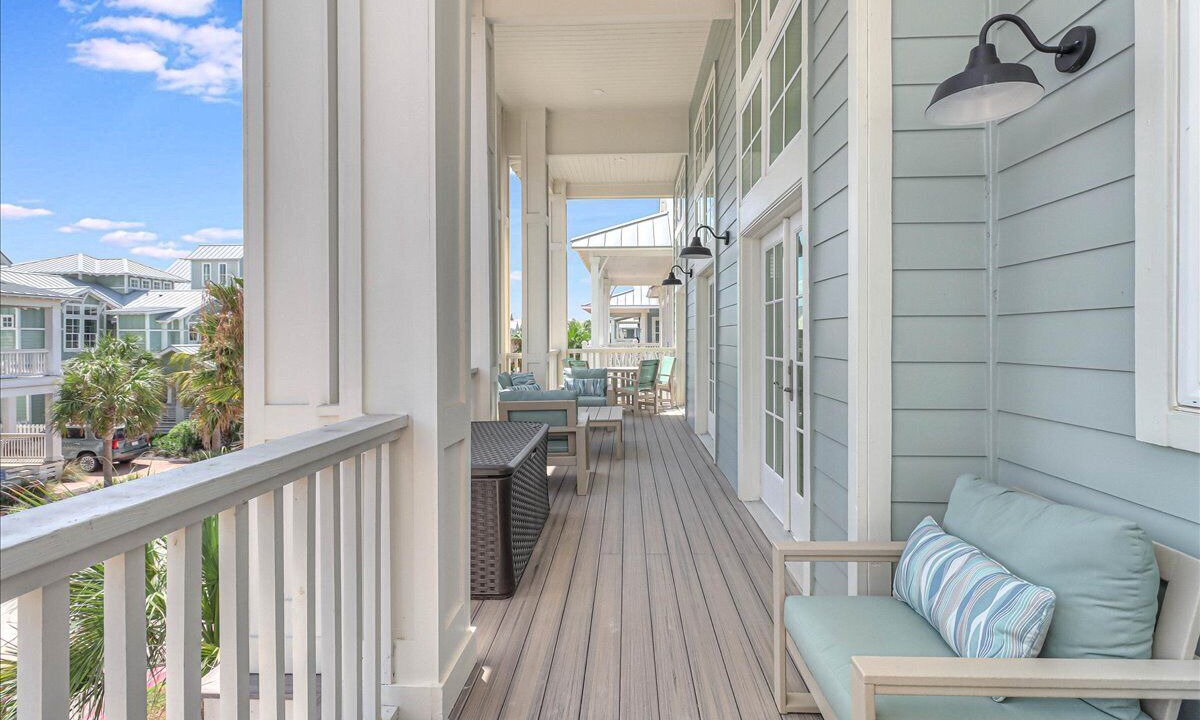 Photo of Patio Balcony in Cinnamon Shore