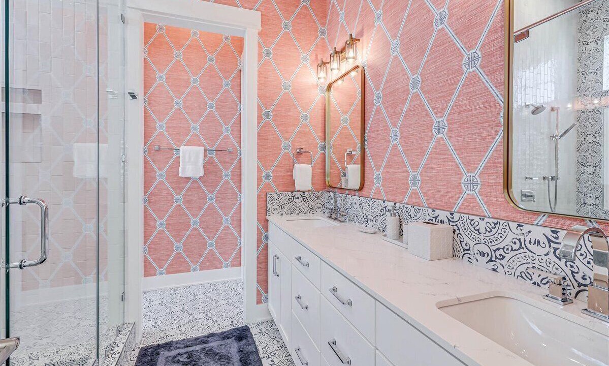 Photo of Bathroom in Cinnamon Shore