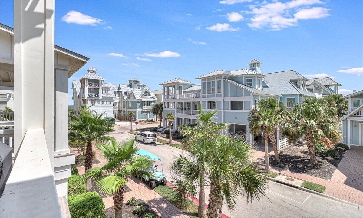 Photo of Patio Balcony in Cinnamon Shore