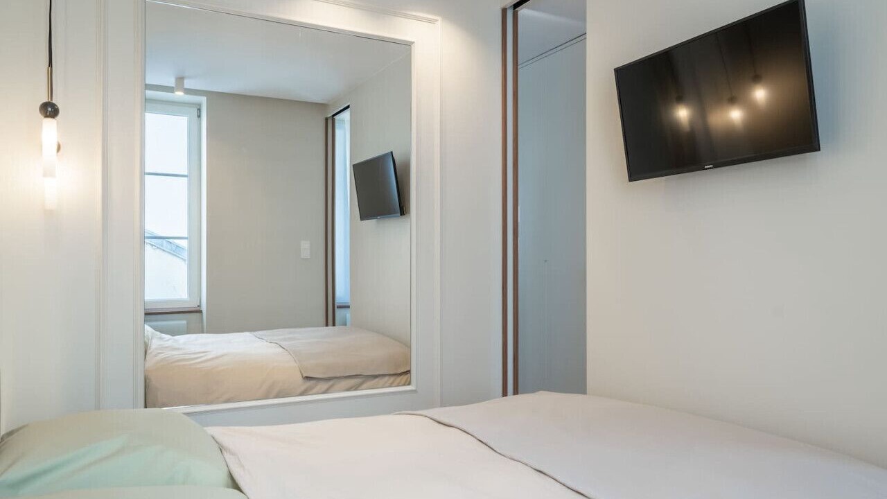 Photo of Bedroom in 7th Arrondissement