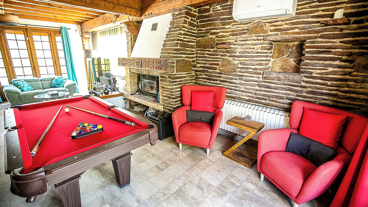 Photo of Livingroom in Vernon