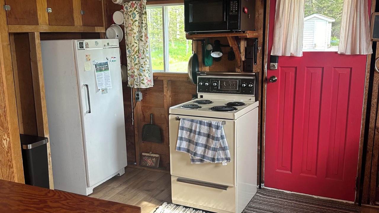 Photo of Kitchen in Skiff Lake