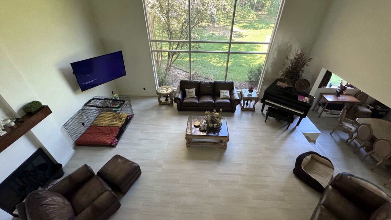 Photo of Livingroom in Double Oak