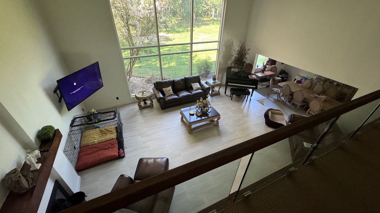 Photo of Livingroom in Double Oak