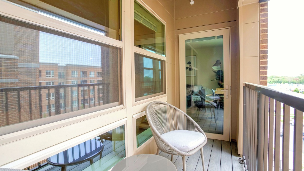 Photo of Patio Balcony in Jefferson Manor