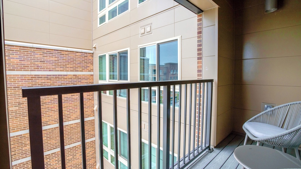 Photo of Patio Balcony in Jefferson Manor
