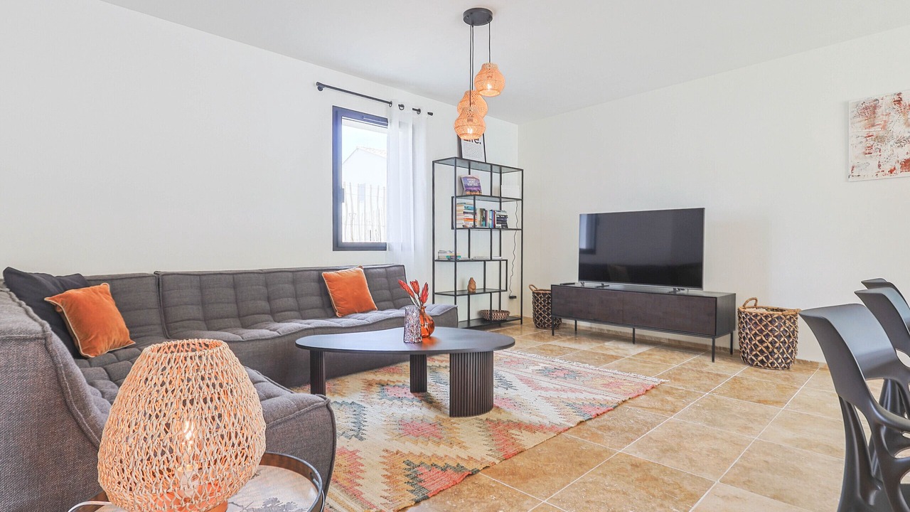 Photo of Livingroom in Malaucene