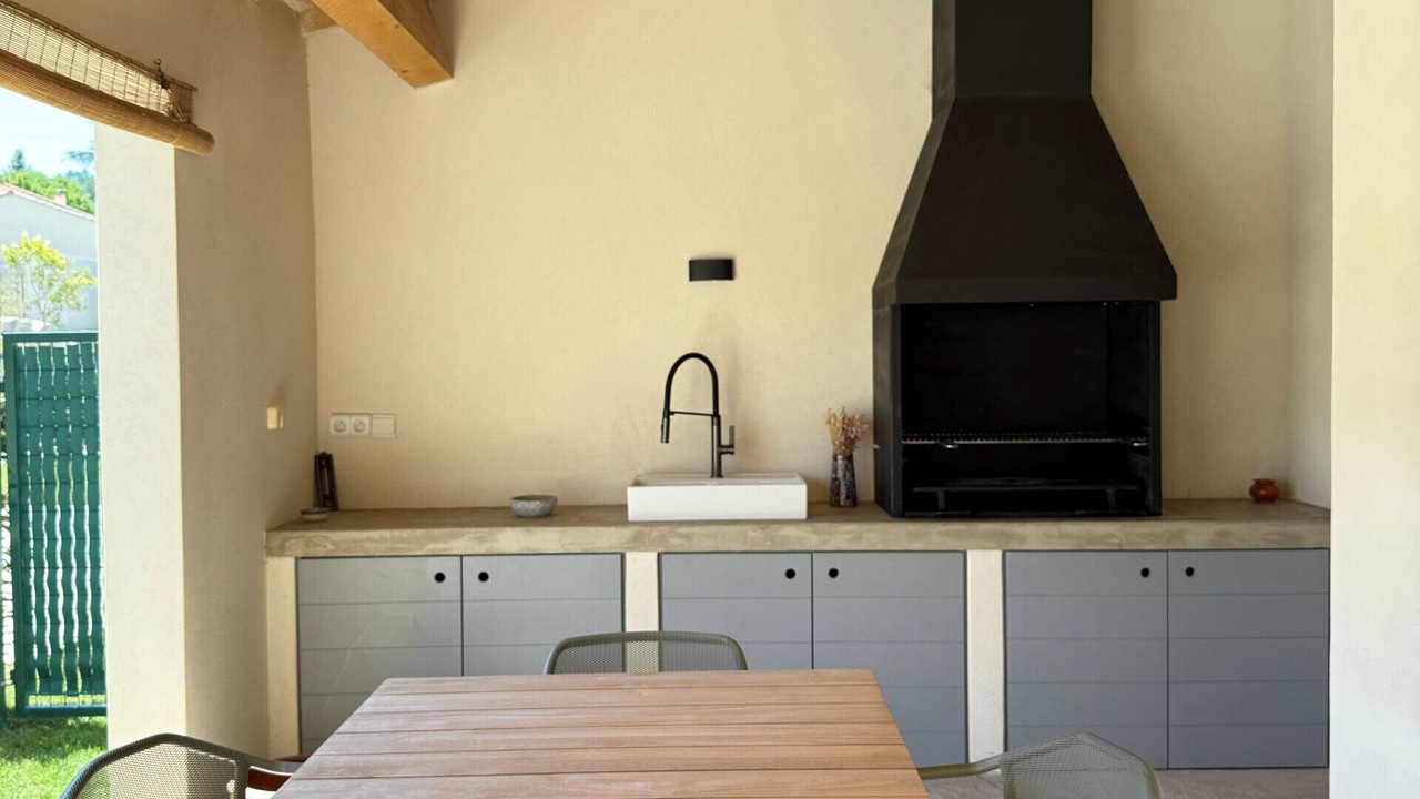 Photo of Outdoor in Malaucene