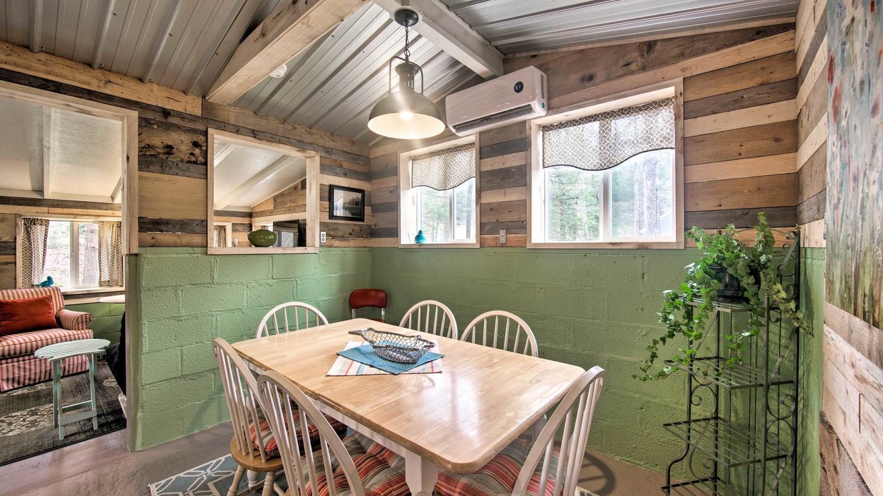 Photo of Others in Dauphin