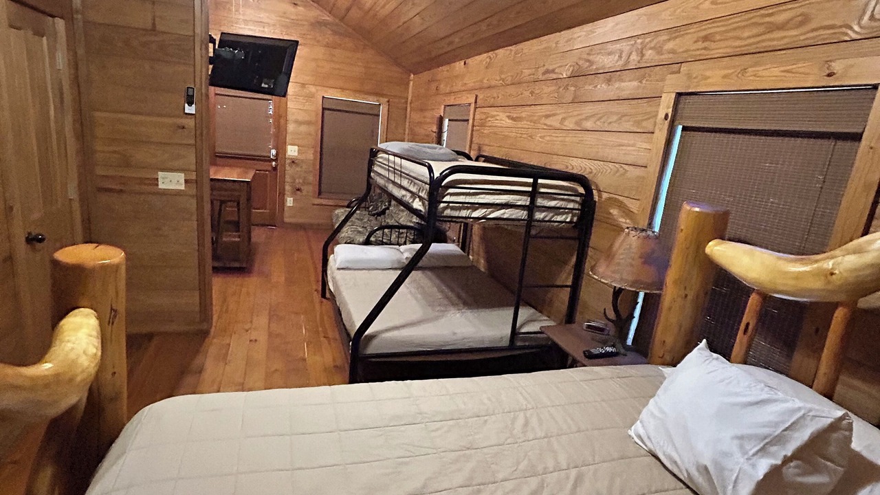 Photo of Bedroom in Jasper