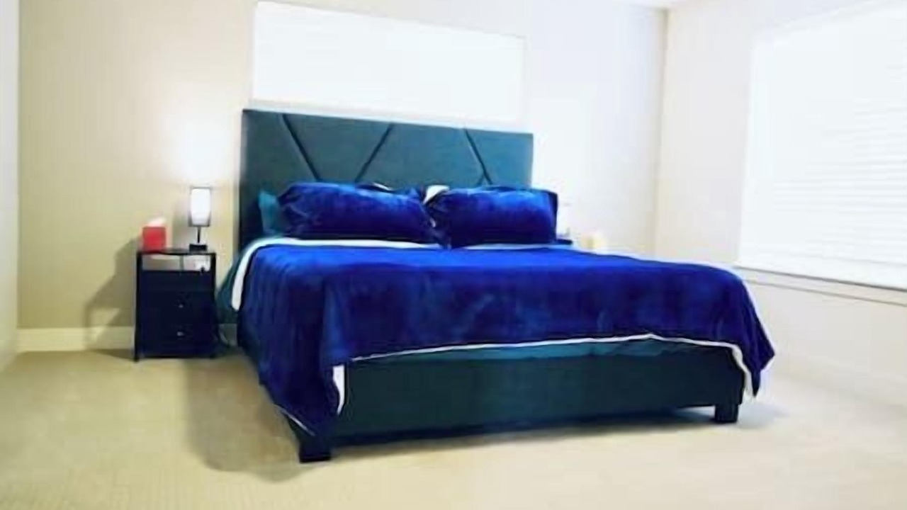 Photo of Bedroom in Old Town North